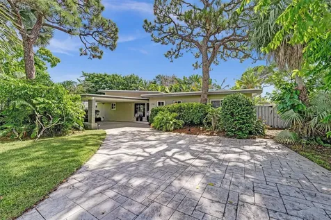2732 NE 15th Terrace Wilton Manors FL 33334