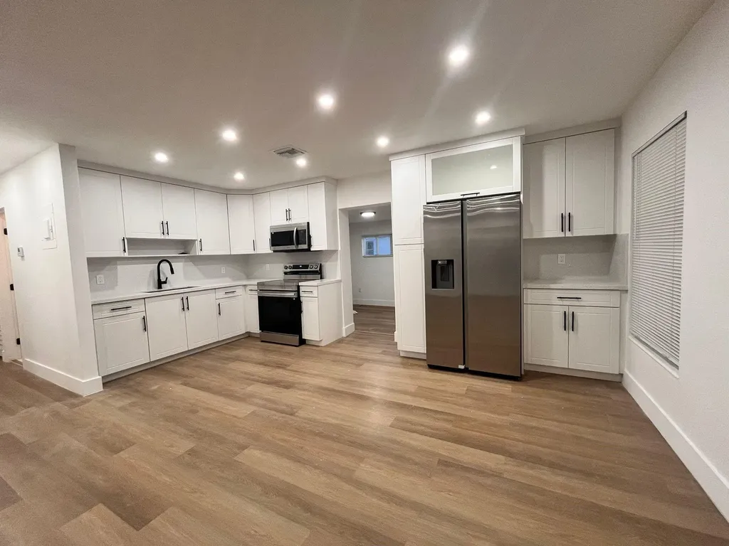 648 NW 21st Street Pompano Beach FL 33060