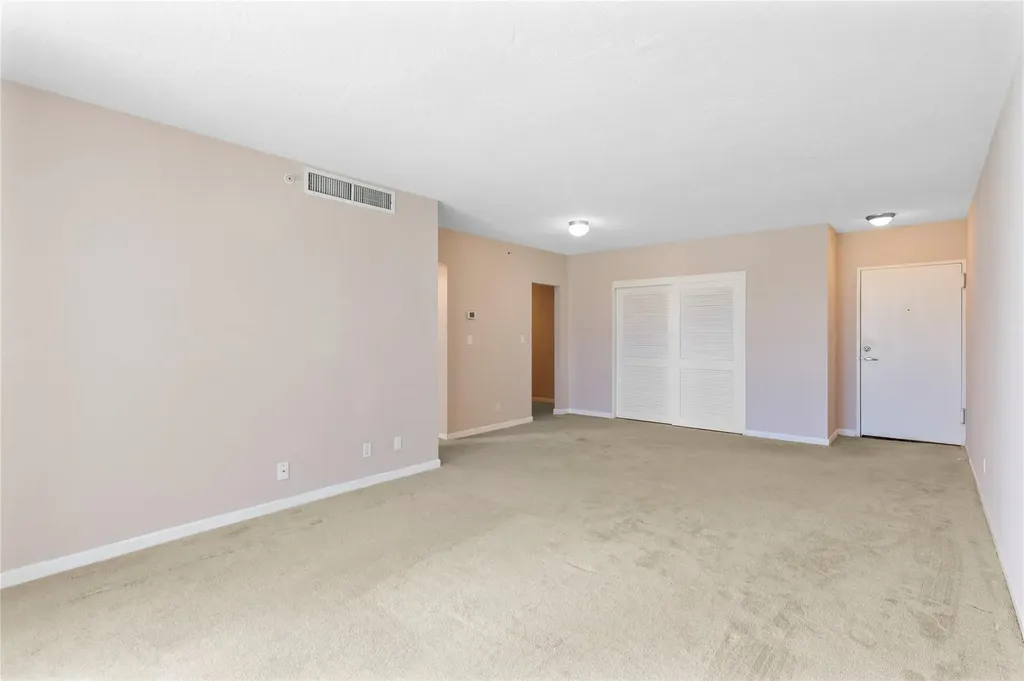 3001 S Ocean Drive Hollywood FL 33019
