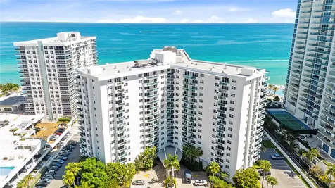 3001 S Ocean Drive Hollywood FL 33019