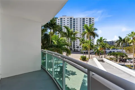 3001 S Ocean Drive Hollywood FL 33019