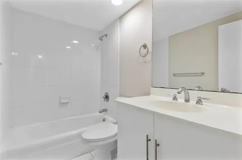3001 S Ocean Drive Hollywood FL 33019