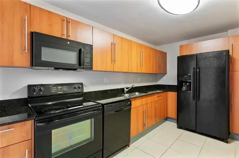 3001 S Ocean Drive Hollywood FL 33019