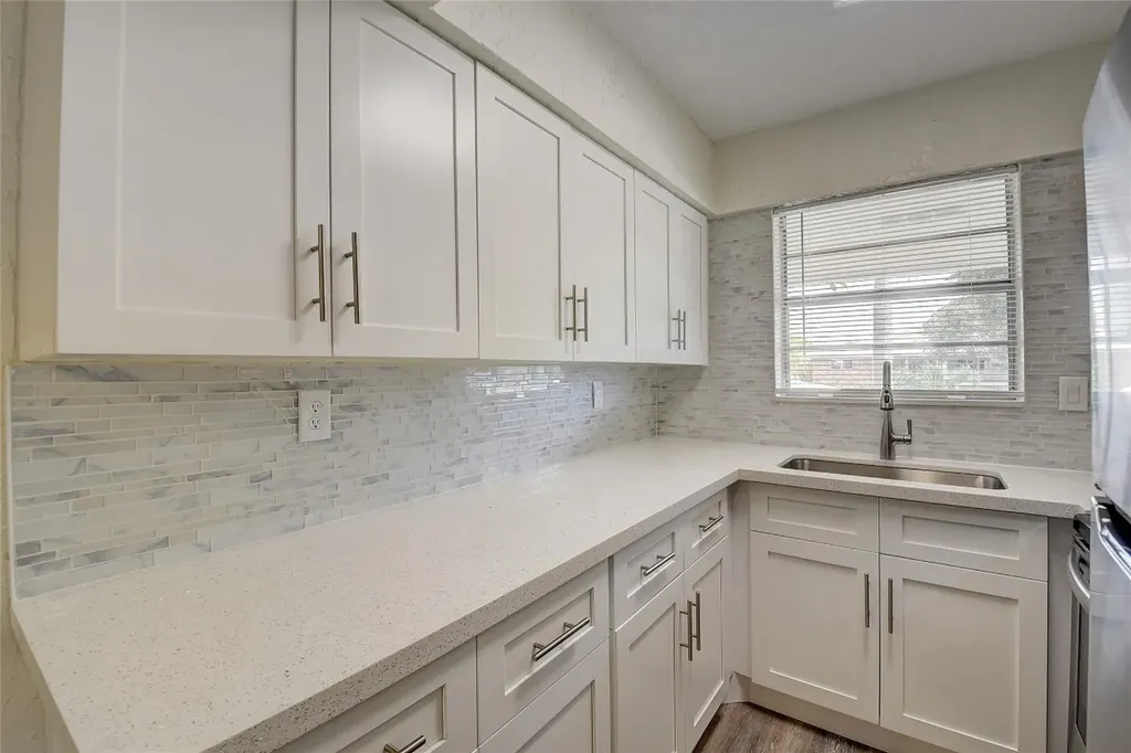 30 SE 13th Street Boca Raton FL 33432