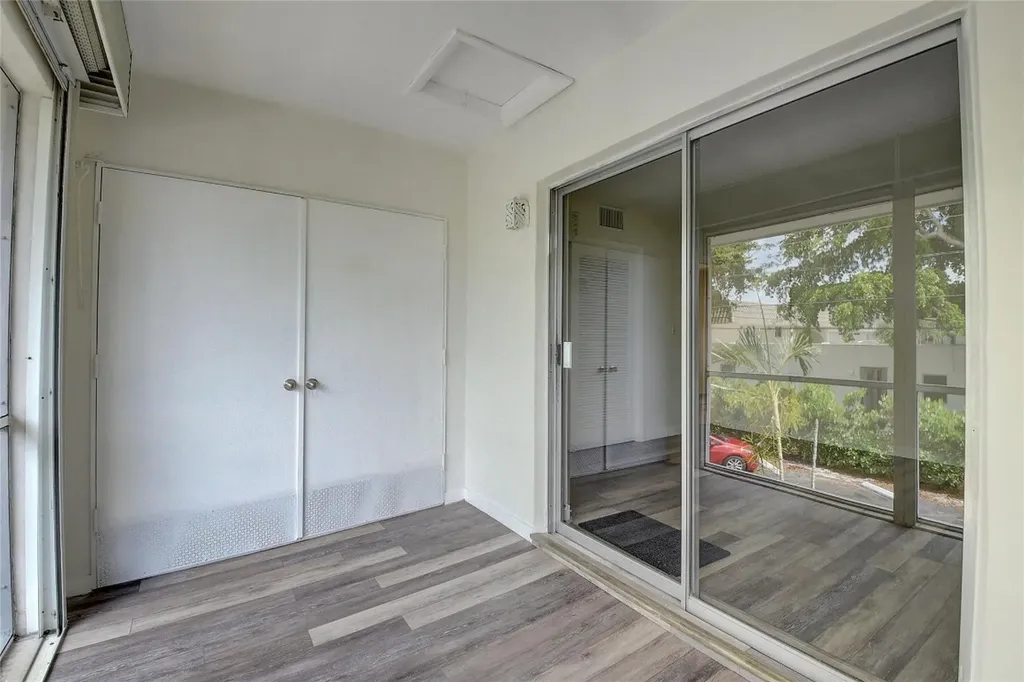 30 SE 13th Street Boca Raton FL 33432