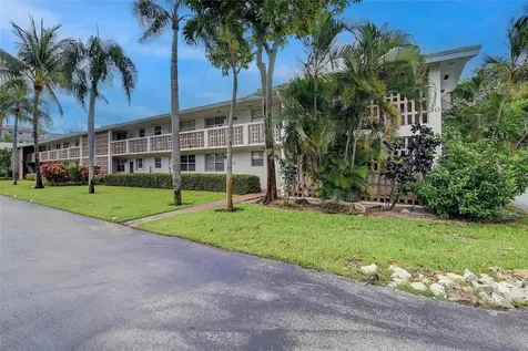 30 SE 13th Street Boca Raton FL 33432