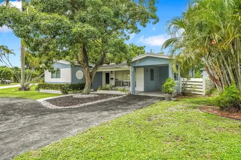 2600 Bahama Drive Miramar FL 33023