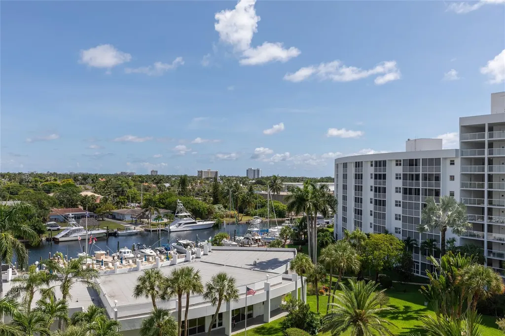 2731 NE 14th Street Causeway Pompano Beach FL 33062