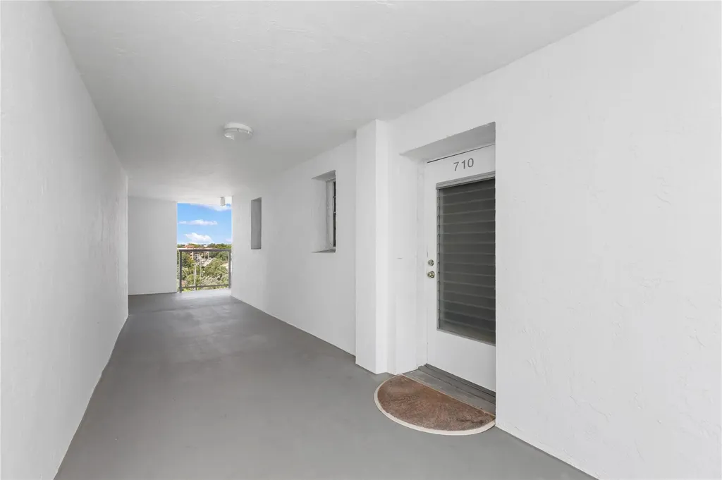2731 NE 14th Street Causeway Pompano Beach FL 33062