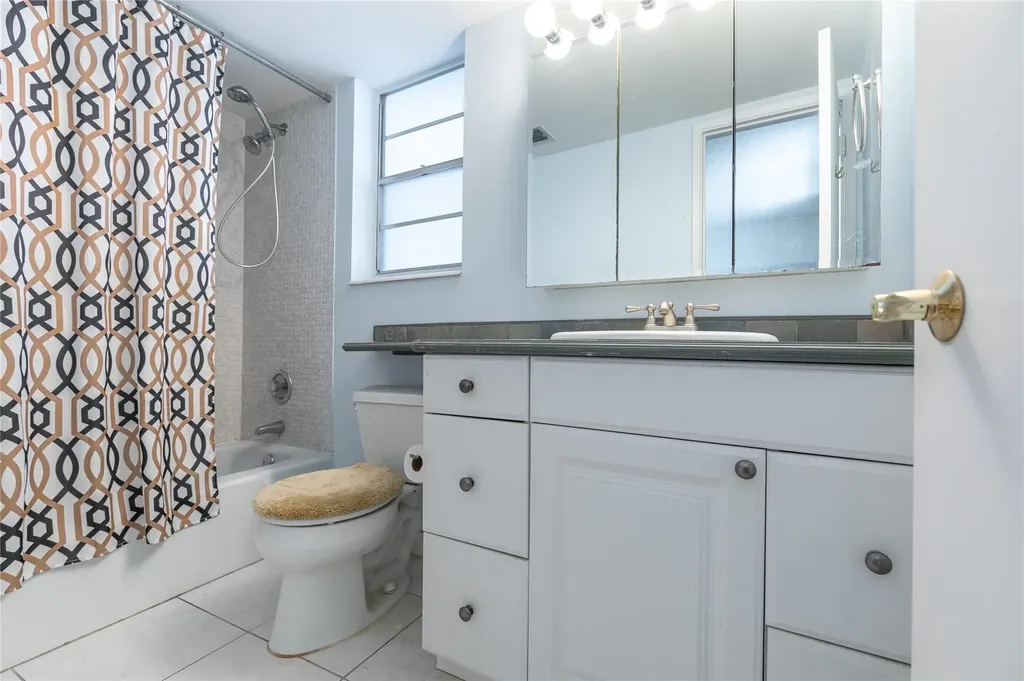 2731 NE 14th Street Causeway Pompano Beach FL 33062