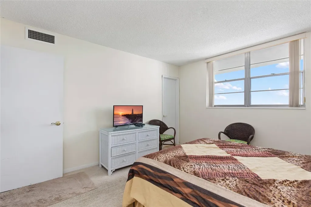2731 NE 14th Street Causeway Pompano Beach FL 33062