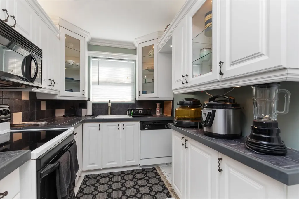 2731 NE 14th Street Causeway Pompano Beach FL 33062