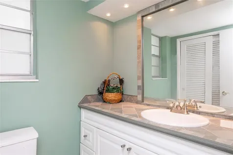 2731 NE 14th Street Causeway Pompano Beach FL 33062