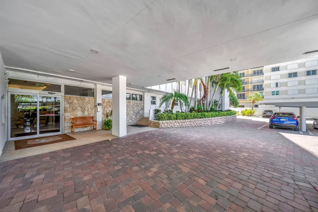 1850 S Ocean Boulevard Pompano Beach FL 33062