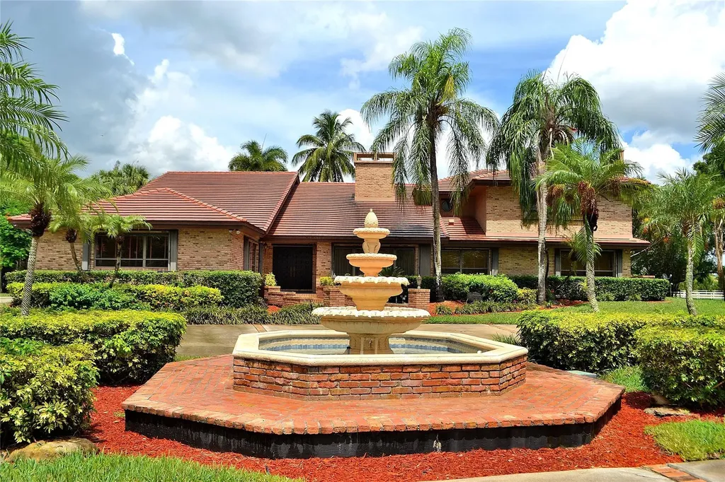 6200 SW 183rd Way Southwest Ranches FL 33331