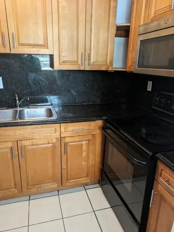 4000 NW Woodside Drive Coral Springs FL 33065
