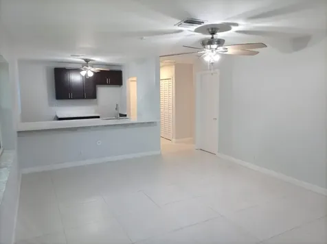 4000 NW Woodside Drive Coral Springs FL 33065