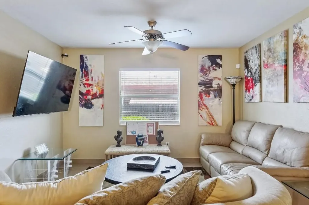 210 SW 3rd Court Deerfield Beach FL 33441