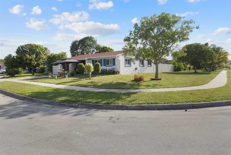 171 SW 78th Avenue Margate FL 33068