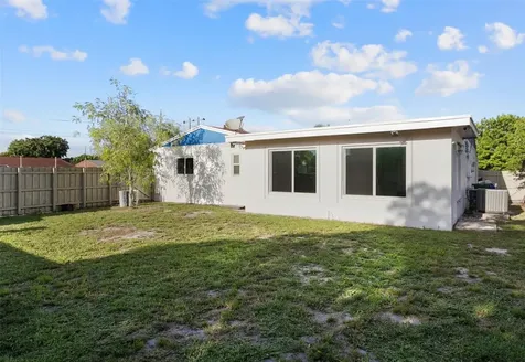 171 SW 78th Avenue Margate FL 33068