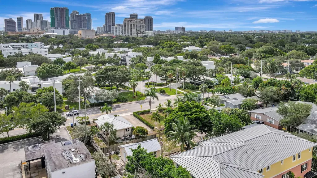 11 SW 11th Avenue Fort Lauderdale FL 33312