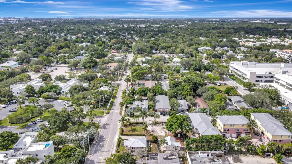 11 SW 11th Avenue Fort Lauderdale FL 33312