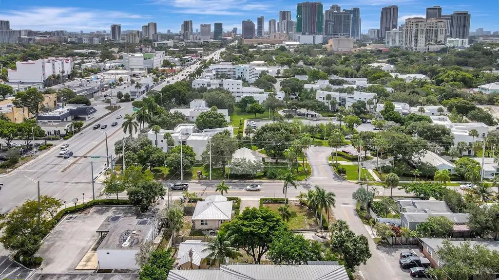 11 SW 11th Avenue Fort Lauderdale FL 33312