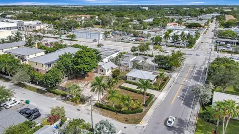11 SW 11th Avenue Fort Lauderdale FL 33312
