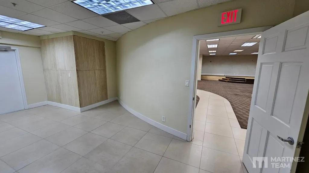 4350 W Hallandale Beach Pembroke Park FL 33023