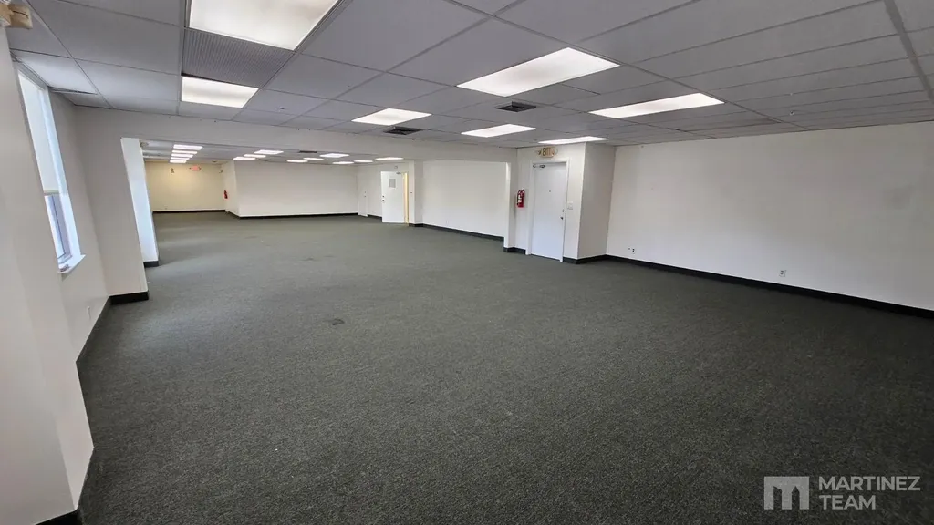 4350 W Hallandale Beach Pembroke Park FL 33023