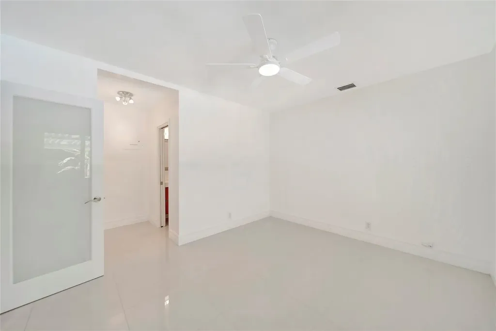 2524 NE 26th Terrace Fort Lauderdale FL 33305