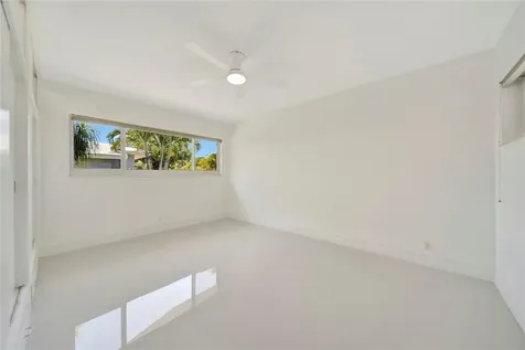 2524 NE 26th Terrace Fort Lauderdale FL 33305