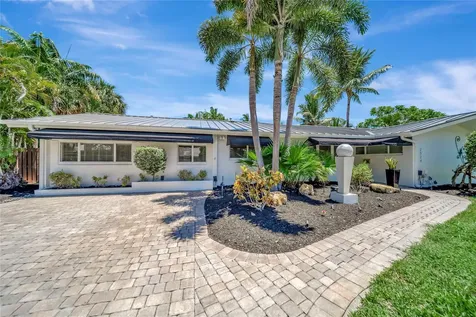2524 NE 26th Terrace Fort Lauderdale FL 33305