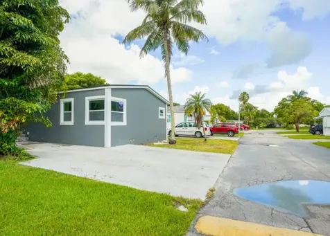 35250 SW 177 Court Homestead FL 33034