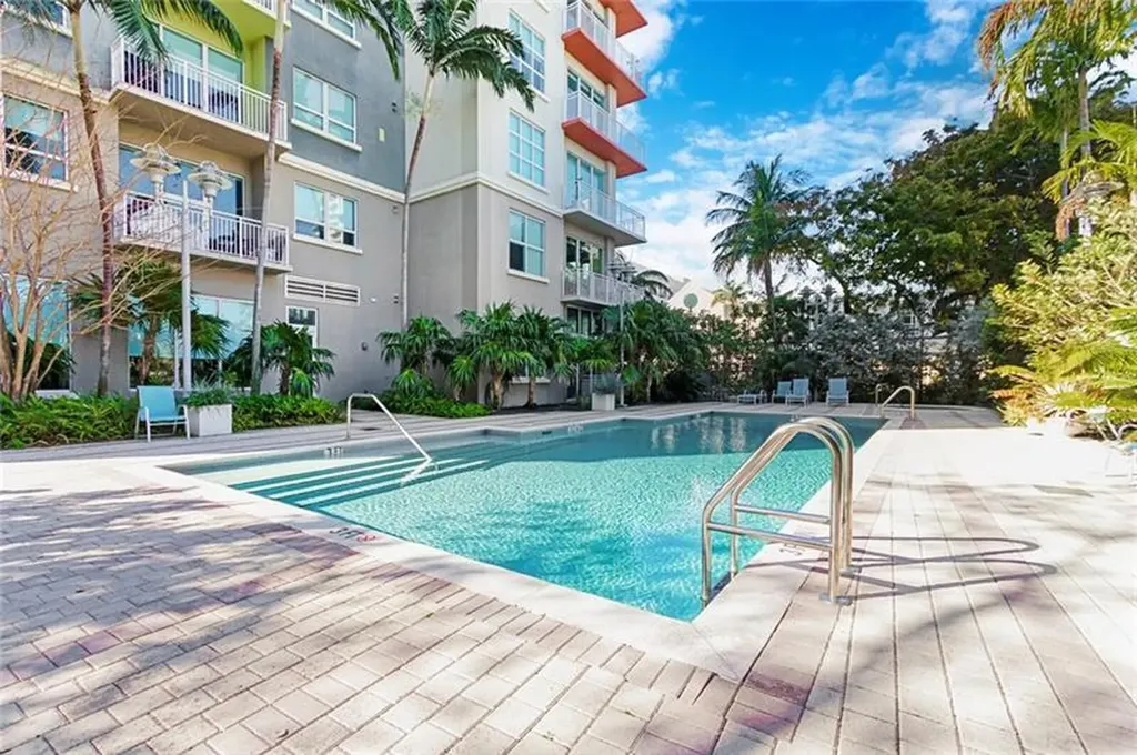 313 NE 2nd Street Fort Lauderdale FL 33301