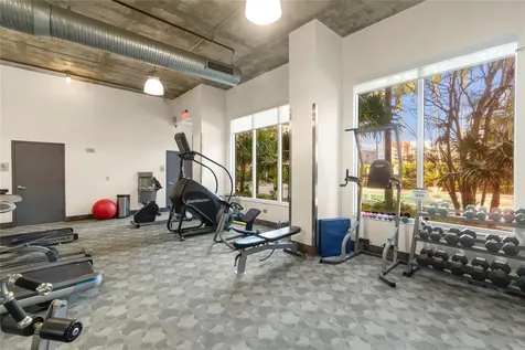 313 NE 2nd Street Fort Lauderdale FL 33301