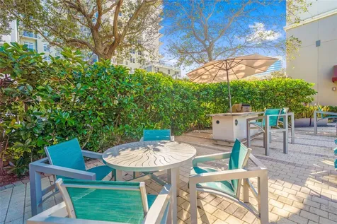 313 NE 2nd Street Fort Lauderdale FL 33301
