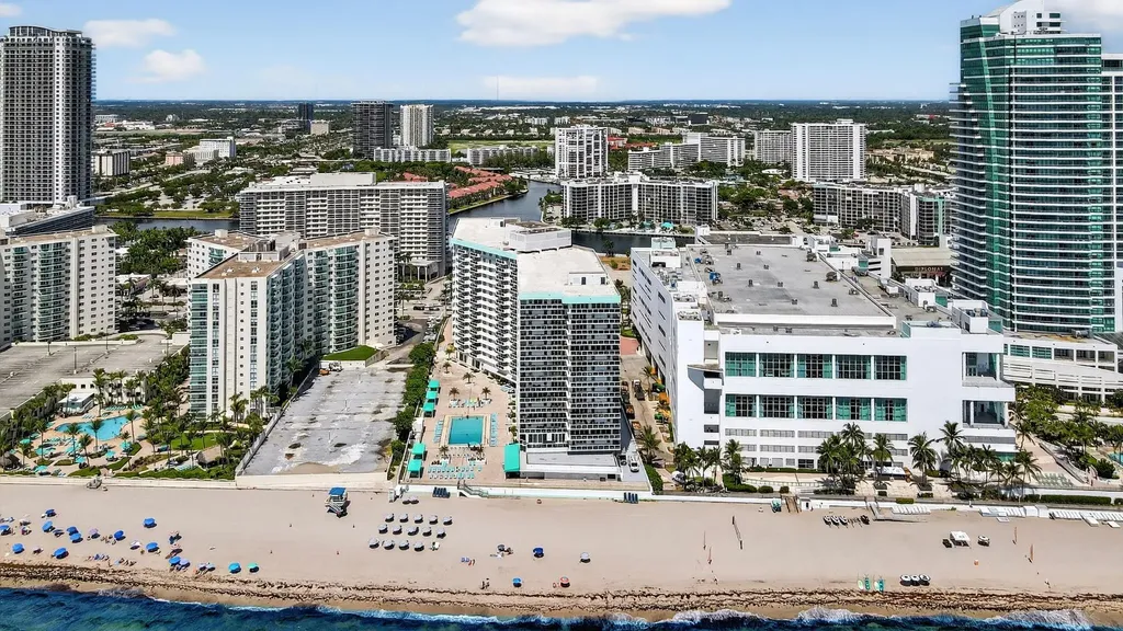 3725 S Ocean Drive Hollywood FL 33019
