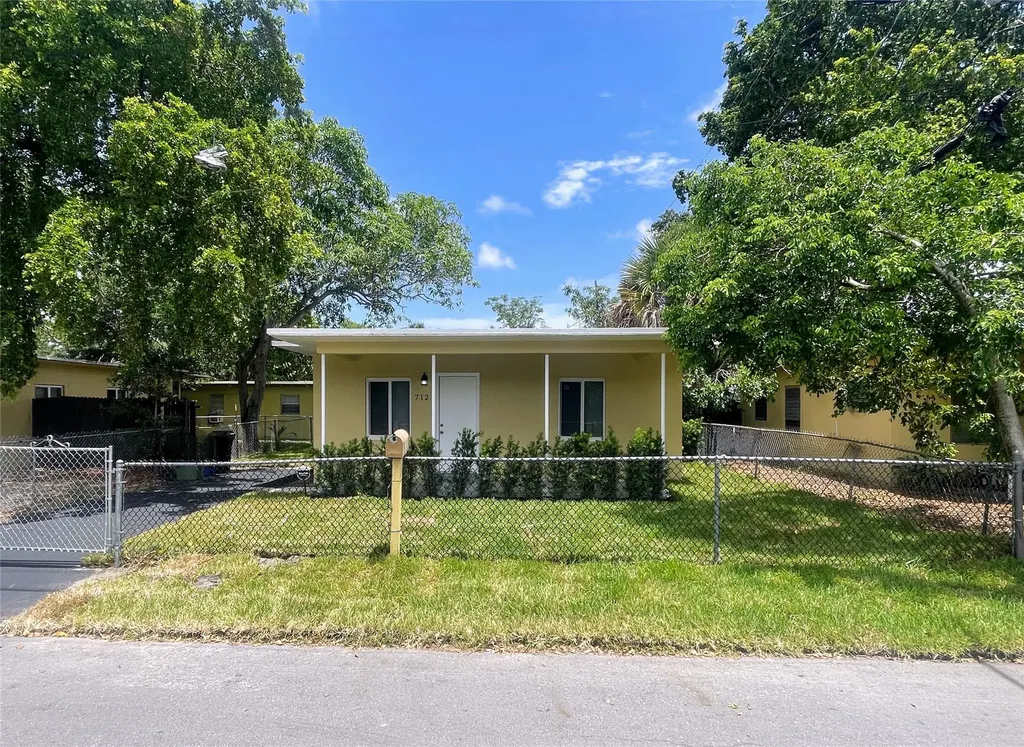 712 NW 17th Avenue Fort Lauderdale FL 33311