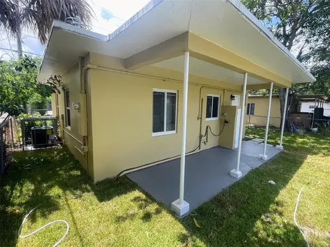 712 NW 17th Avenue Fort Lauderdale FL 33311