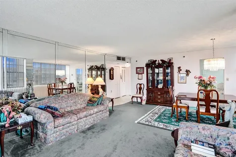 1100 Saint Charles Place Pembroke Pines FL 33026