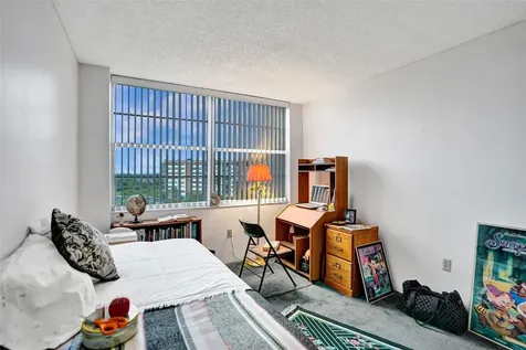 1100 Saint Charles Place Pembroke Pines FL 33026
