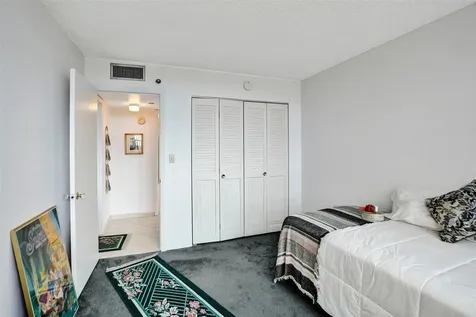 1100 Saint Charles Place Pembroke Pines FL 33026