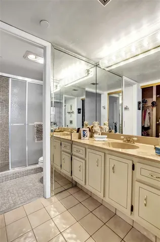 1100 Saint Charles Place Pembroke Pines FL 33026