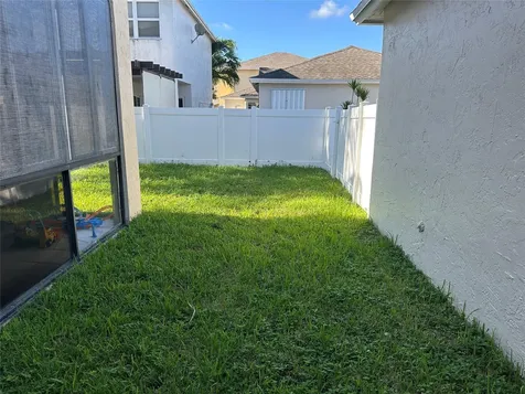 12018 NW 13th Street Pembroke Pines FL 33026