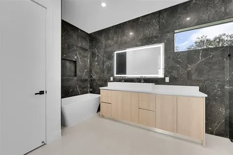 656 NW 21st Street Wilton Manors FL 33311