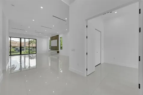 656 NW 21st Street Wilton Manors FL 33311