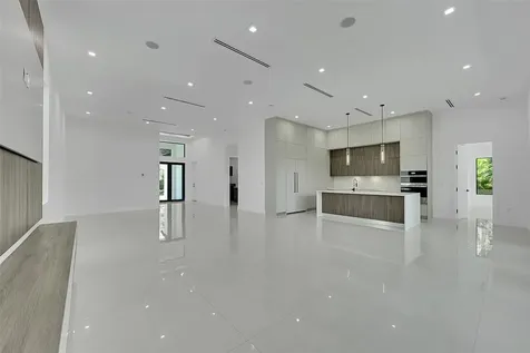 656 NW 21st Street Wilton Manors FL 33311