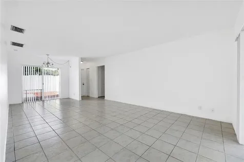 9185 SW 5th Street Boca Raton FL 33428