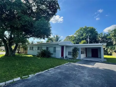 3720 NW 4th Street Lauderhill FL 33311